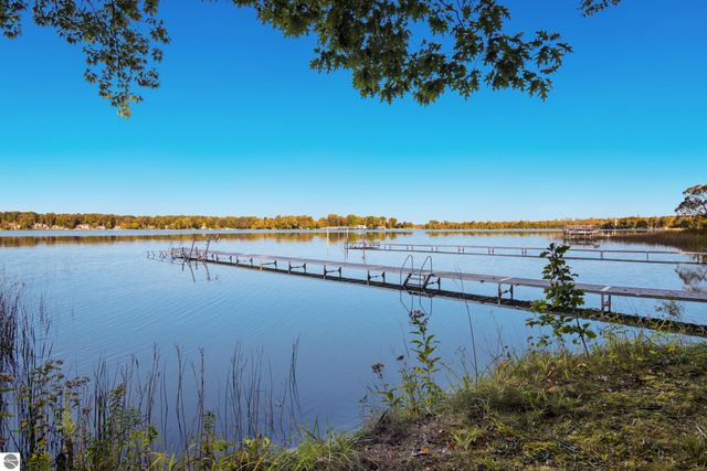 4032 Water View Drive, Grawn, MI 49637