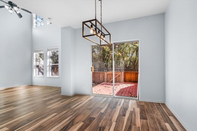 244 Turnberry Lane, Lewisville, TX 75067