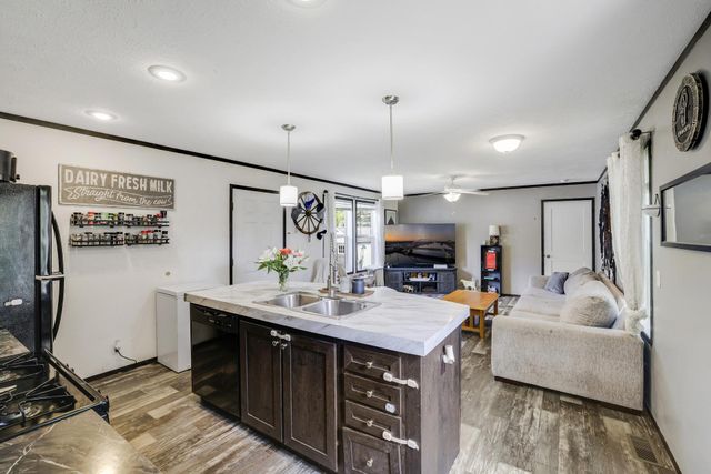 14 Shannon Drive, Hastings, MN 55033