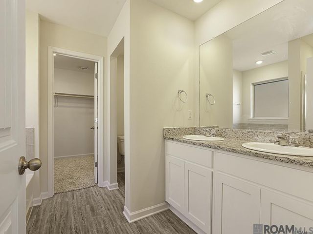 7800 Collin Trails, Denham Springs, LA 70726