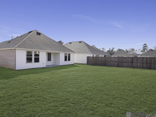 7800 Collin Trails, Denham Springs, LA 70726
