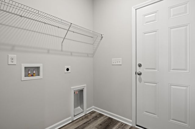 1054 Dogwood St., Aynor, SC 29511