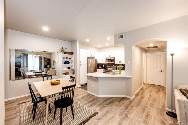 1631 W Canal Circle 813, Littleton, CO 80120