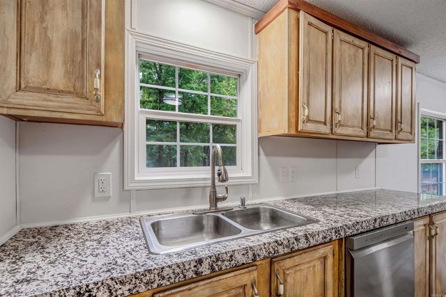 1320 W Justice Road, Cabot, AR 72023
