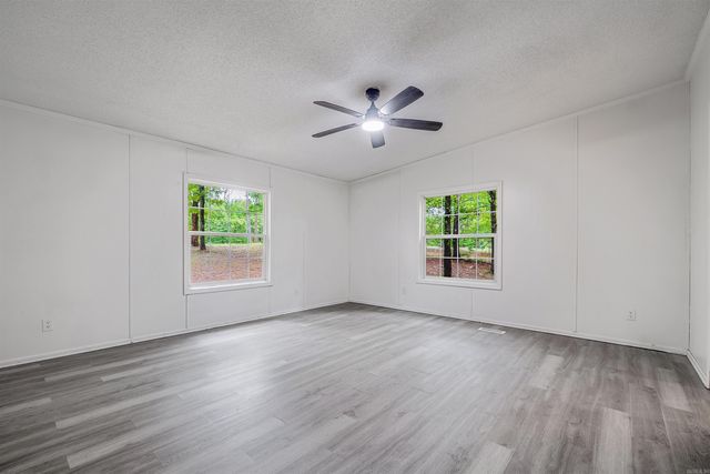 1320 W Justice Road, Cabot, AR 72023