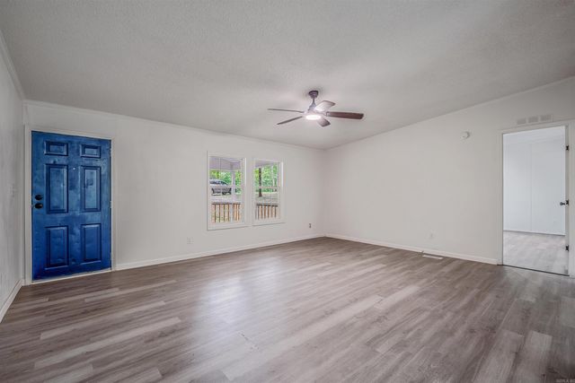 1320 W Justice Road, Cabot, AR 72023