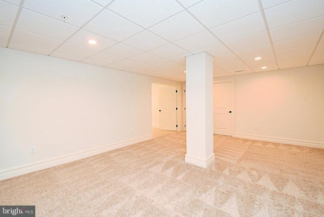 19 GOLDNEY DR, Newtown, PA 18940