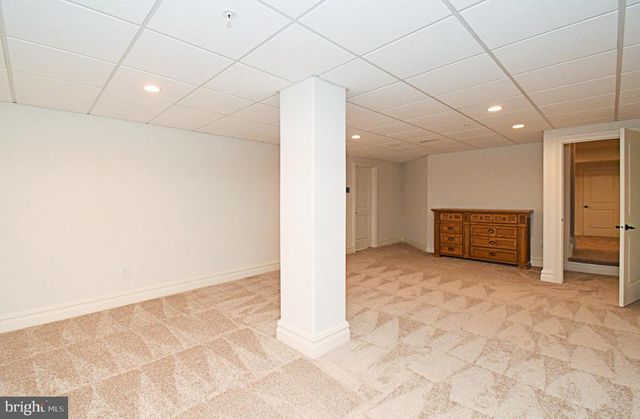 19 GOLDNEY DR, Newtown, PA 18940