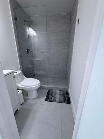 4701 N Andrews Avenue, Oakland Park, FL 33309