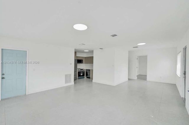 4701 N Andrews Avenue, Oakland Park, FL 33309