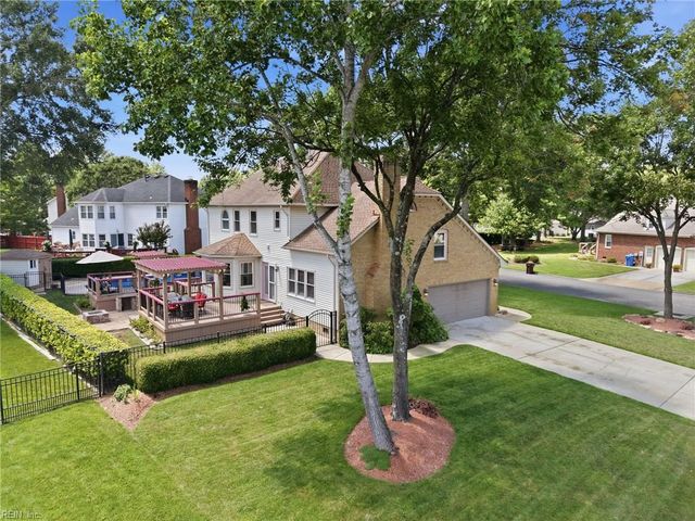 608 Archer CT, Chesapeake, VA 23322