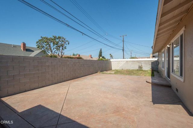 1109 Douglas Avenue, Oxnard, CA 93030