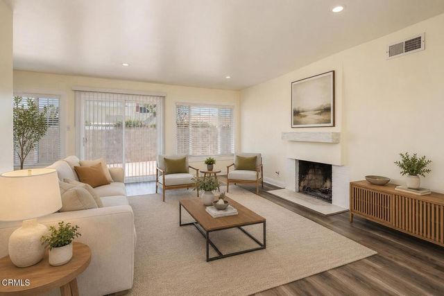 1109 Douglas Avenue, Oxnard, CA 93030