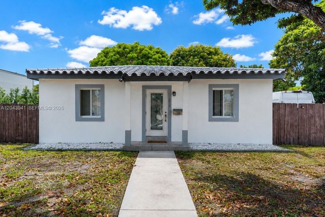 270 NW 51st Avenue, Miami, FL 33126