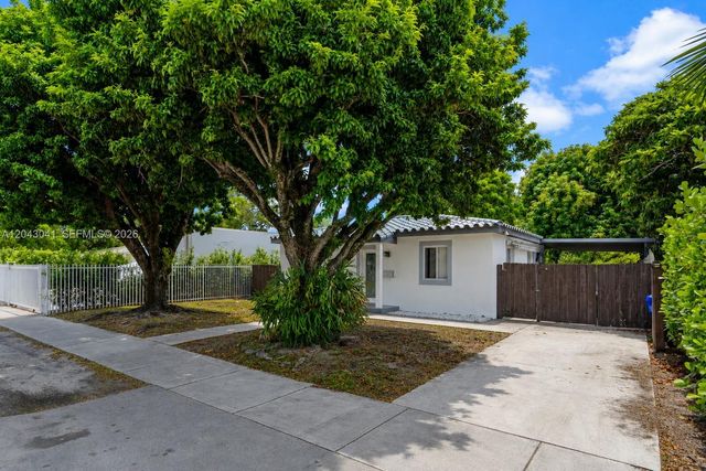 270 NW 51st Avenue, Miami, FL 33126