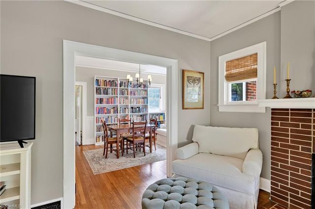 725 Lockland Avenue, Winston-salem, NC 27103