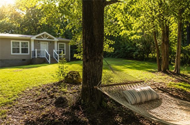 468 Charlie’s Creek Road, Iva, SC 29655