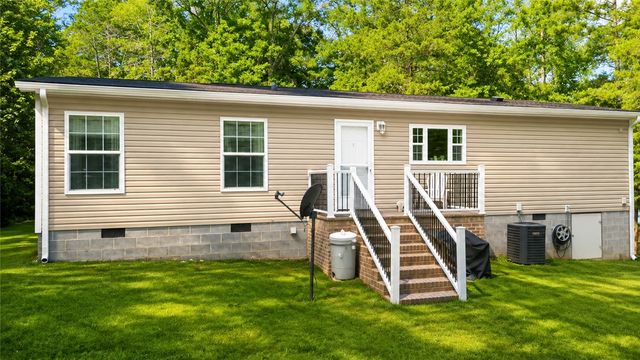 468 Charlie’s Creek Road, Iva, SC 29655