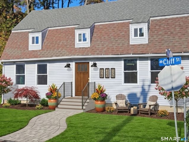 158 Cliff Street, Norwich, CT 06360