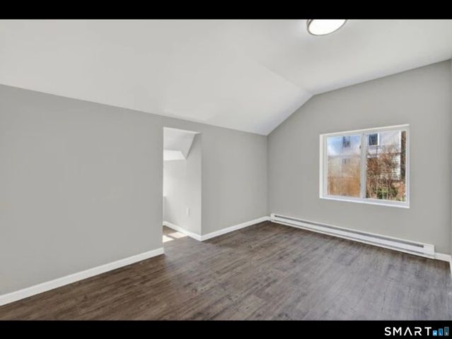 158 Cliff Street, Norwich, CT 06360