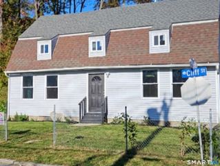 158 Cliff Street, Norwich, CT 06360