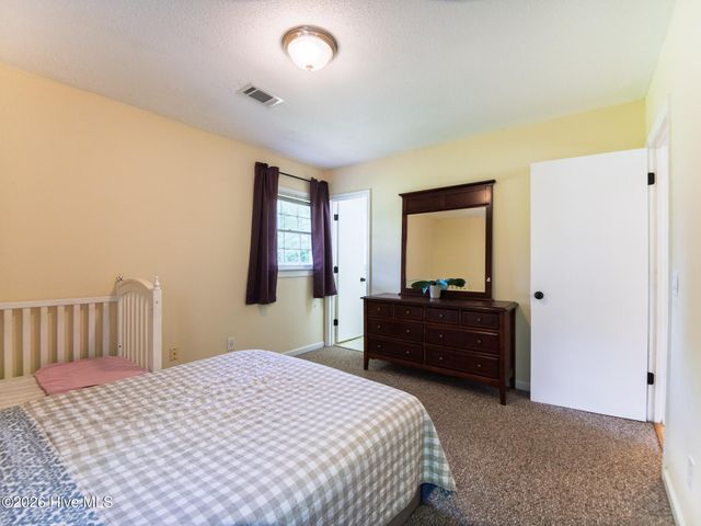 4646 Bramton Road, Wilmington, NC 28405