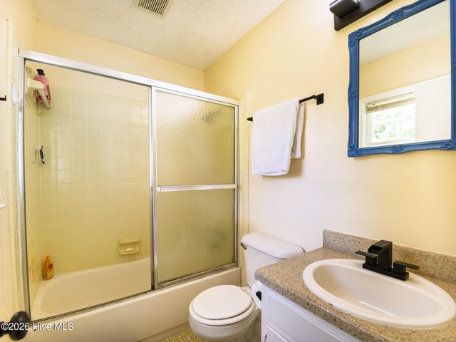 4646 Bramton Road, Wilmington, NC 28405