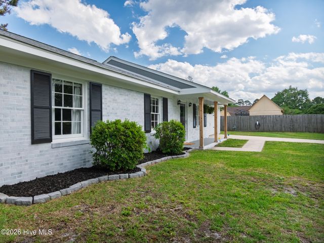 4646 Bramton Road, Wilmington, NC 28405