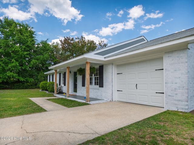4646 Bramton Road, Wilmington, NC 28405