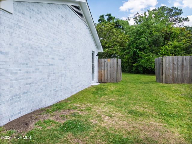4646 Bramton Road, Wilmington, NC 28405