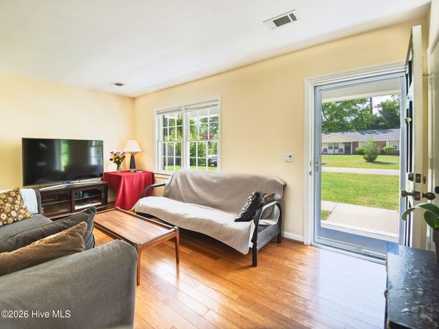 4646 Bramton Road, Wilmington, NC 28405