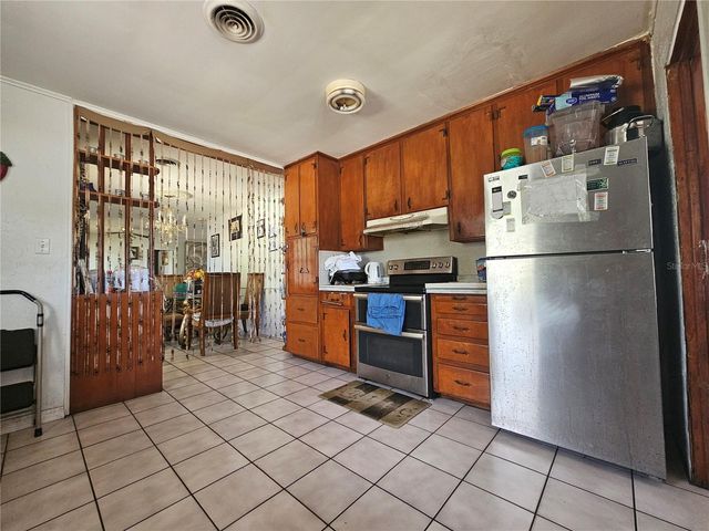 1301 N POWER, Orlando, FL 32818