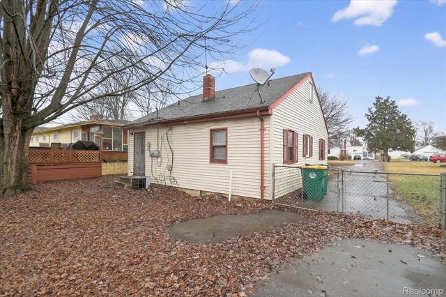 435 E Grand Boulevard, Ypsilanti, MI 48198