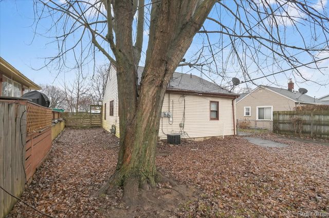 435 E Grand Boulevard, Ypsilanti, MI 48198