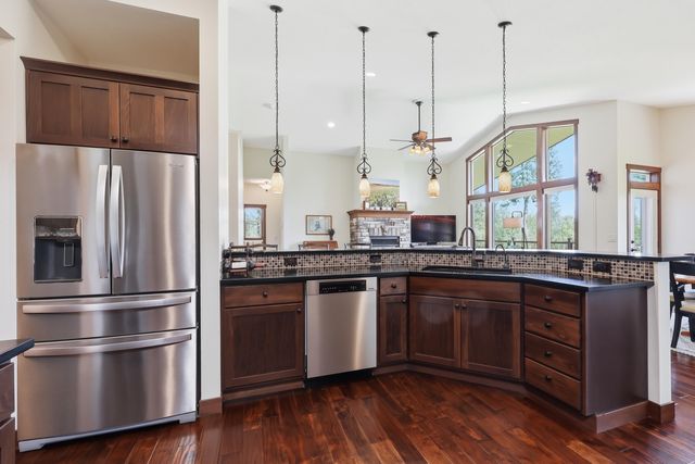 3915 W Brown Ln, Cheney, WA 99004