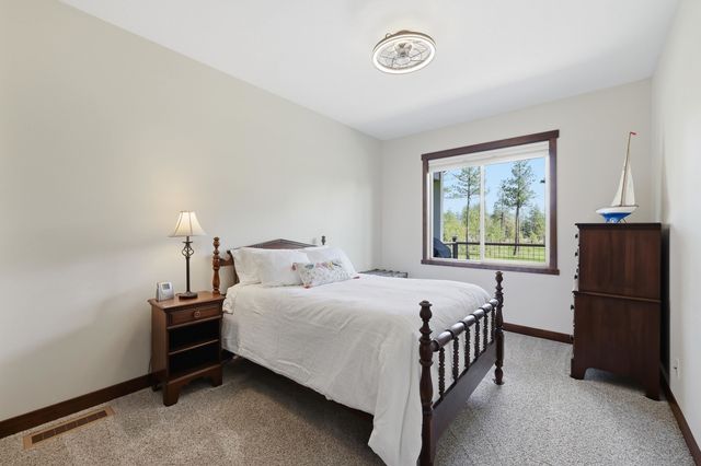 3915 W Brown Ln, Cheney, WA 99004