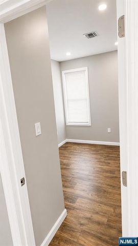 647 Grove Street, Irvington, NJ 07111