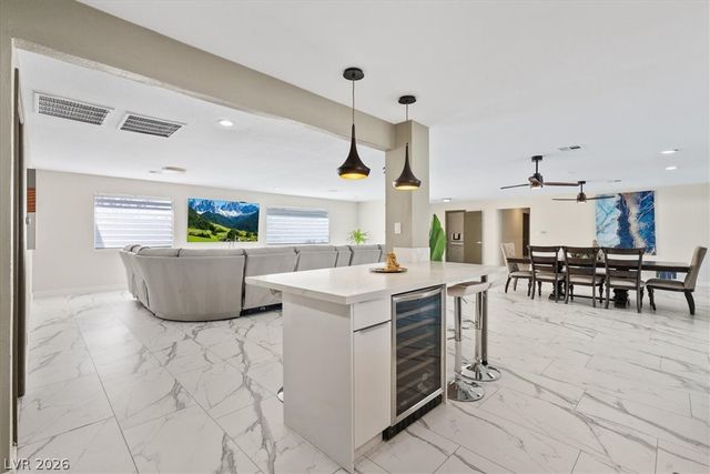 2065 Lindell Road, Las Vegas, NV 89146