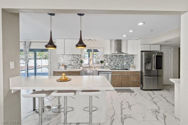 2065 Lindell Road, Las Vegas, NV 89146