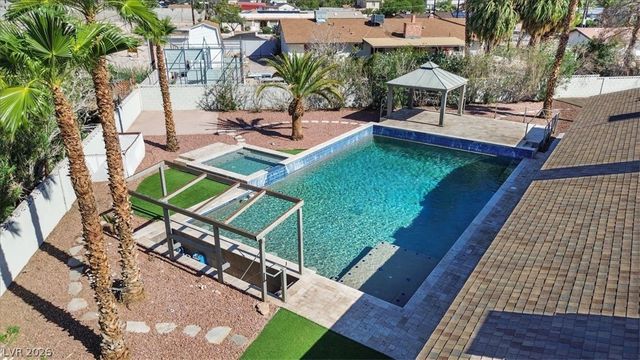 2065 Lindell Road, Las Vegas, NV 89146