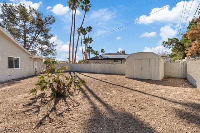 2065 Lindell Road, Las Vegas, NV 89146