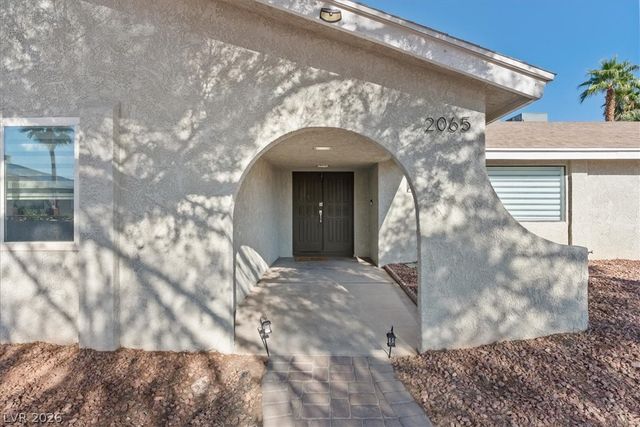 2065 Lindell Road, Las Vegas, NV 89146