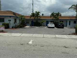 1325 N J Street 6, Lake Worth, FL 33460
