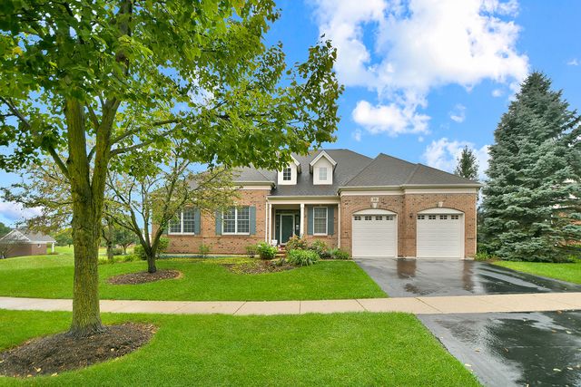 19 EAGLE RIDGE Drive, Hawthorn Woods, IL 60047