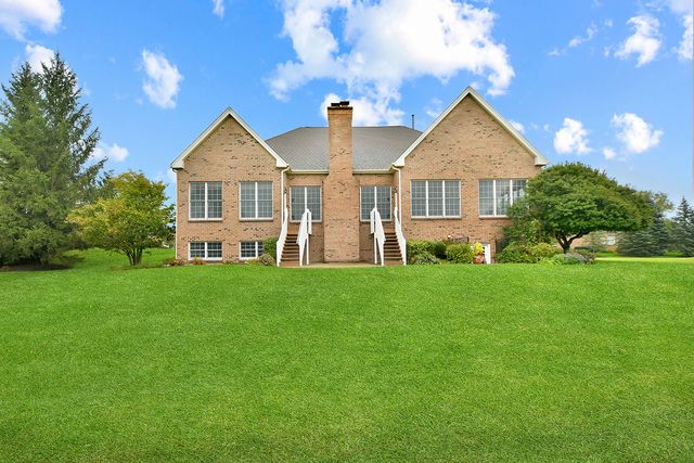 19 EAGLE RIDGE Drive, Hawthorn Woods, IL 60047