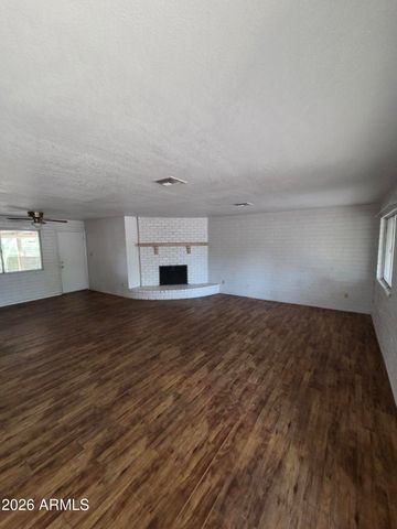 1301 E SAHUARO Drive, Phoenix, AZ 85020