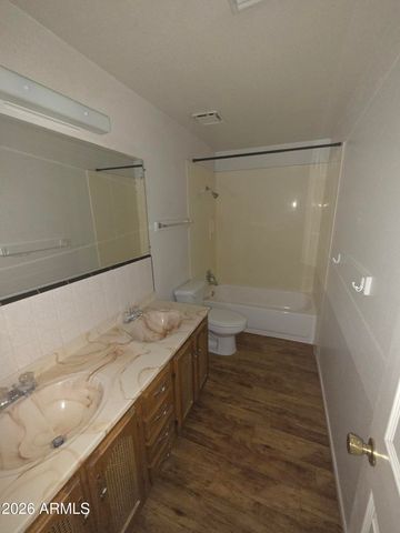 1301 E SAHUARO Drive, Phoenix, AZ 85020