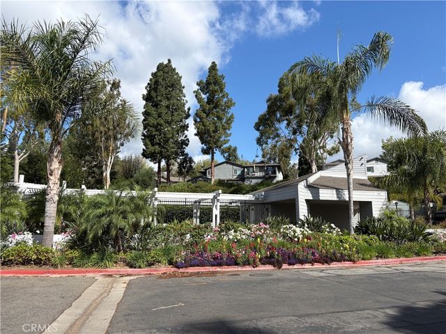 20470 Elm Hill Lane, Yorba Linda, CA 92886