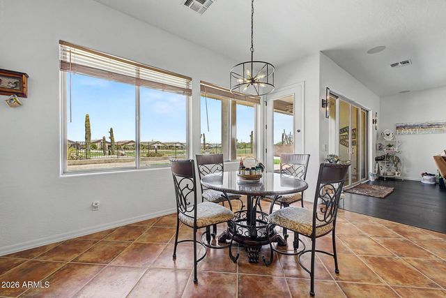 364 W STIRRUP Lane, San Tan Valley, AZ 85143