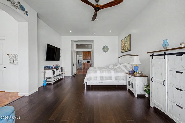 364 W STIRRUP Lane, San Tan Valley, AZ 85143